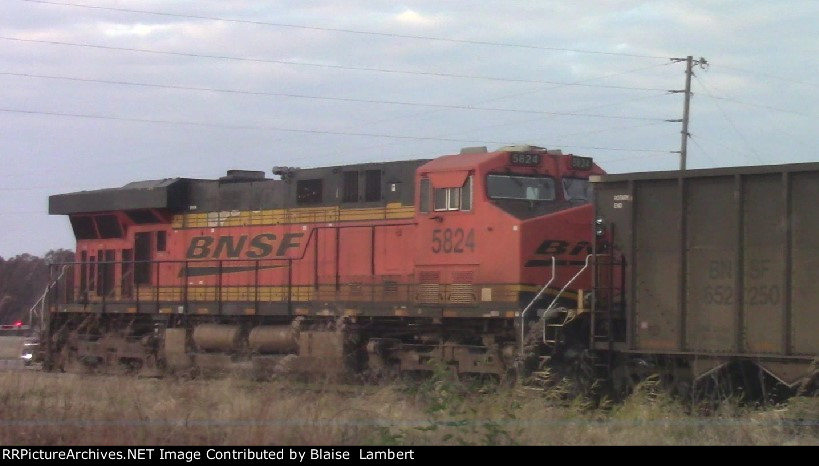 BNSF coal train DPU